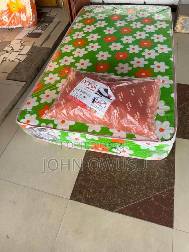 One and Half High Density Mattress for Sale
