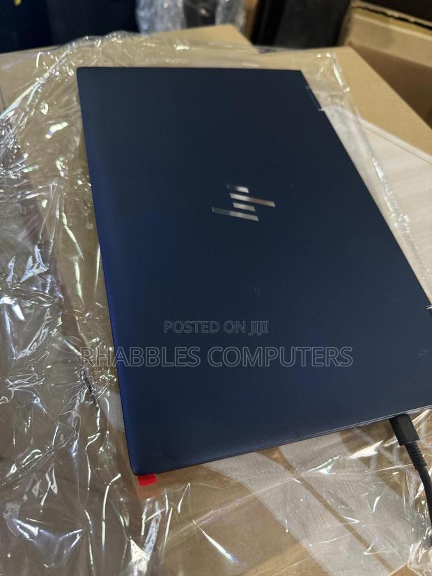 Laptop HP Dragonfly G2 16GB Intel Core I7 SSD 1T photo 4
