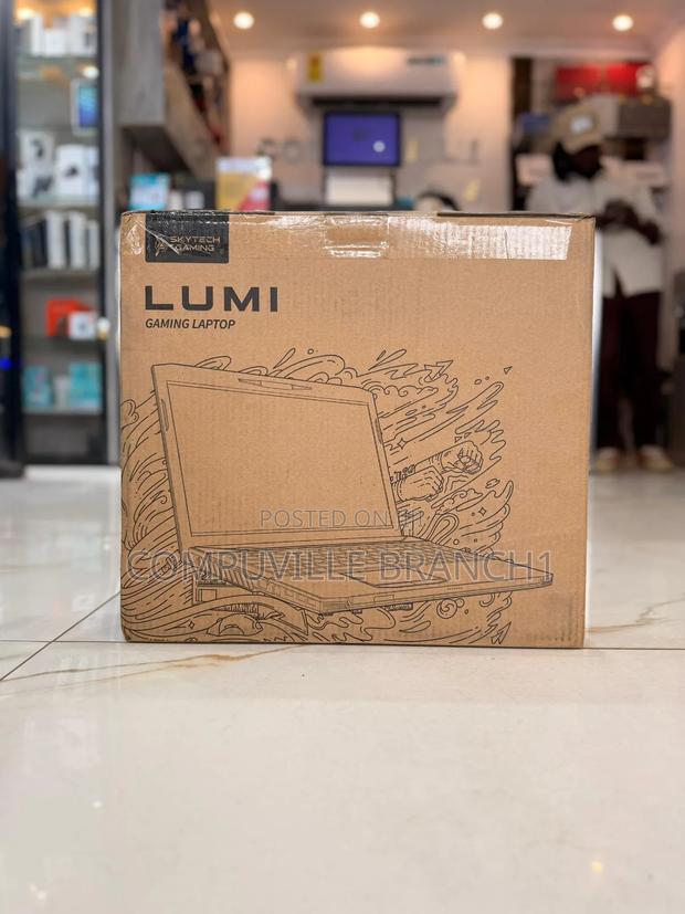 New Laptop 16GB AMD Ryzen 7 SSD 1T · Photo 1