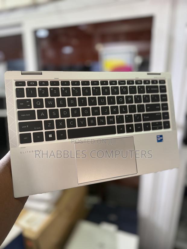 Laptop HP EliteBook 1040 G8 16GB Intel Core i5 SSD 256GB photo 3