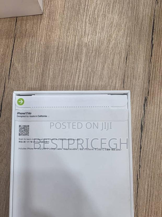 New Apple iPhone Air 256 GB Silver photo 4