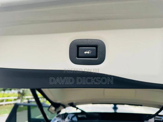 Nissan Rogue SV AWD 2018 Black