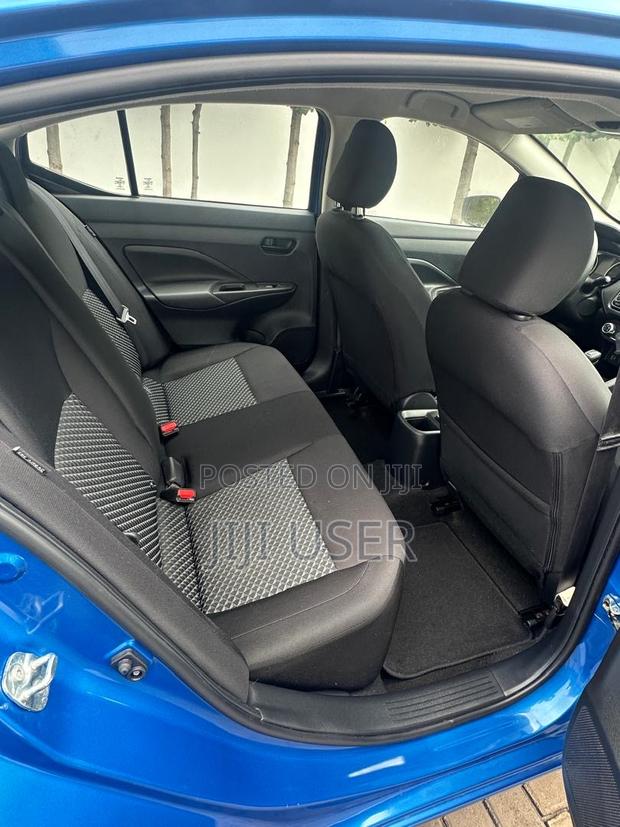 Nissan Versa S 2022 Blue