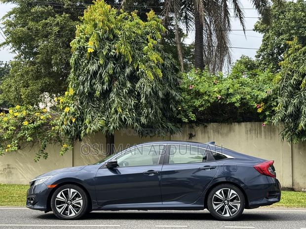 Honda Civic EX-L 4dr Sedan (1.5L 4cyl) 2016 Gray