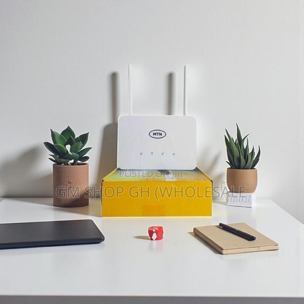 MTN Universal Broadband 4g Router + Backup Battery (344444) · Photo 2