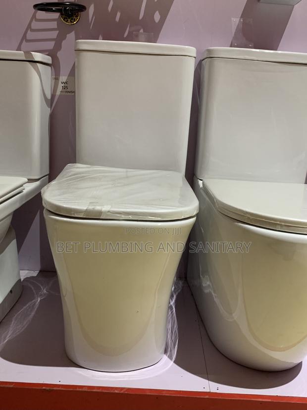 Imported Square Water Closet_toilet Seat_soft Close Wc · Photo 3