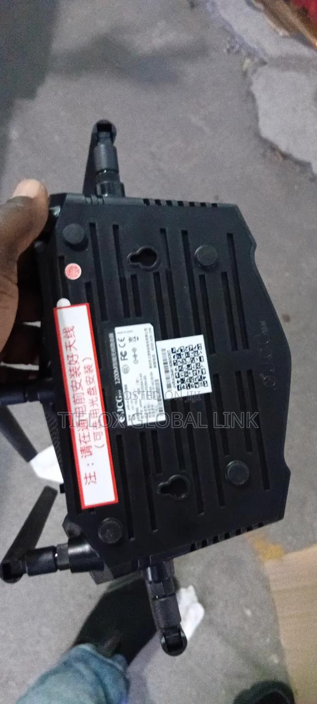 Ac 1200m Router Uk photo 5