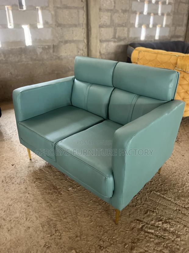 Quality Leather Sofa Chairs 2in1( Cash on Delivery) · Photo 2