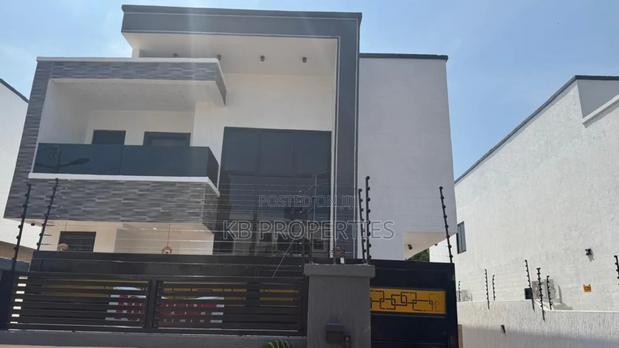 4bdrm House in Kb Properties, Spintex for rent · Photo 3