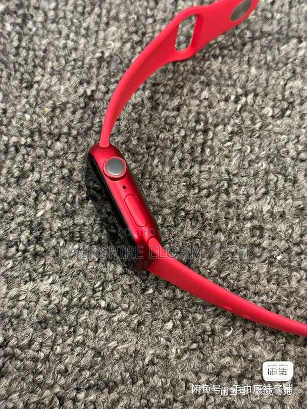 Apple Series 8 41mm Iwatch photo 3