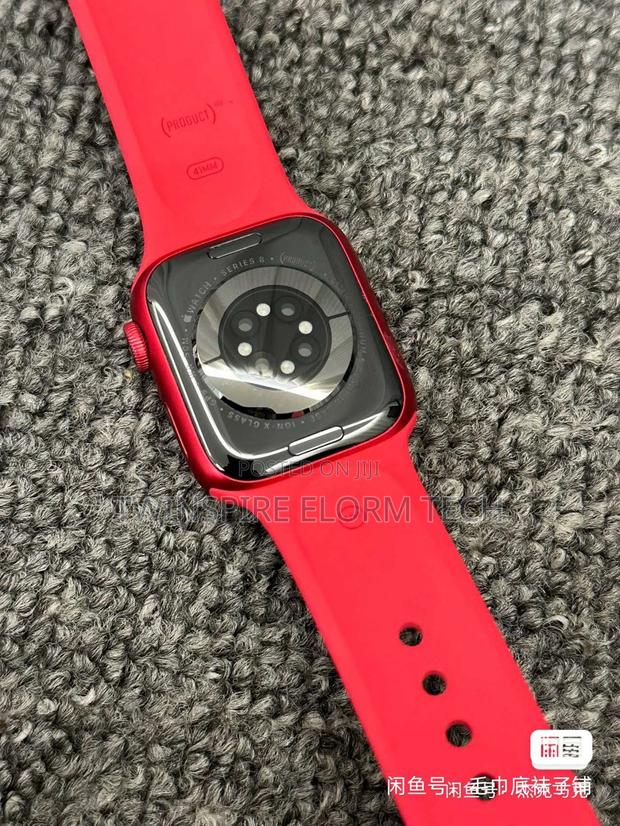 Apple Series 8 41mm Iwatch photo 4