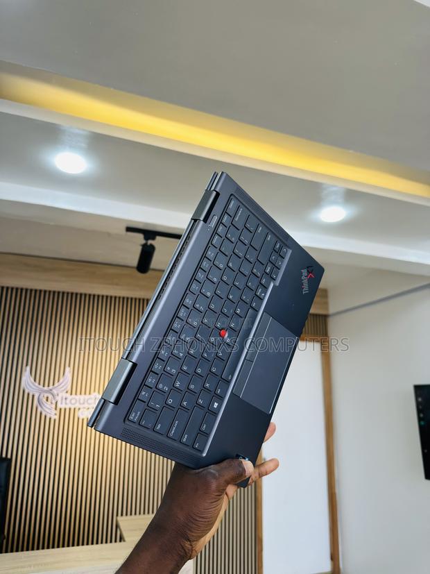Laptop Lenovo Thinkpad X1 Yoga 16GB Intel Core I5 SSD 256GB photo 3