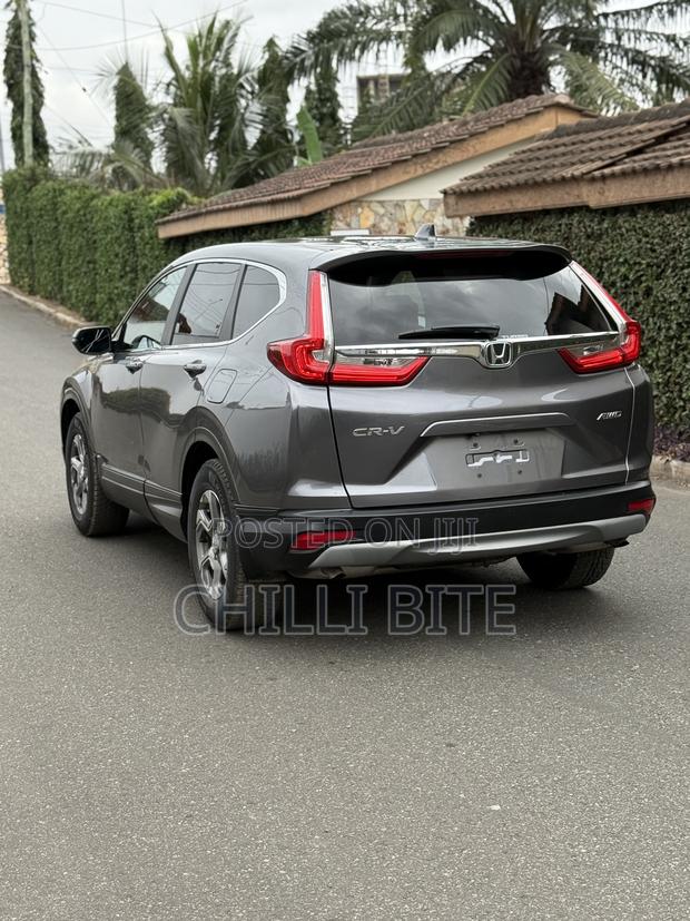 Honda CR-V EX AWD 2019 Gray photo 3