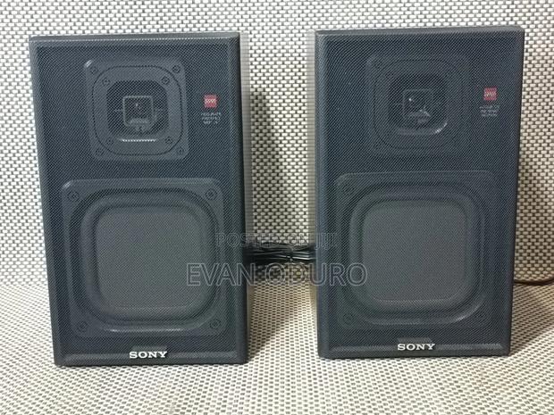 Sony Bookshelf Speakers Good Sound Quality Front or Real Speak Avr photo 3