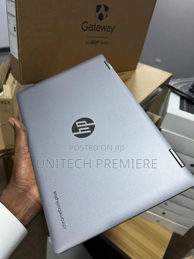 New Laptop HP Chromebook X360 8GB Intel Core I3 SSD 128GB photo 2