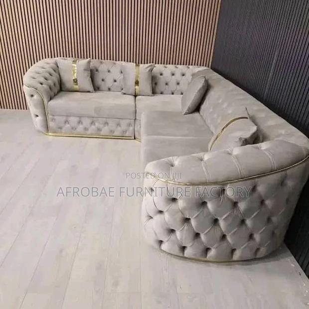 Quality Corner Sofa Chair · Photo 2