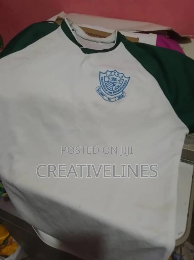 Crest Embroidery · Photo 4