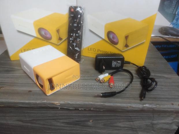 Led Projector photo 6