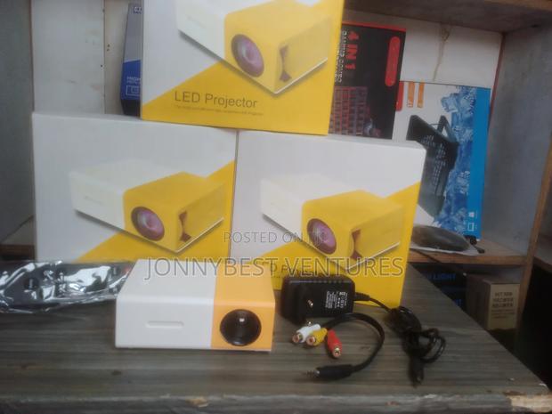 Led Projector photo 2