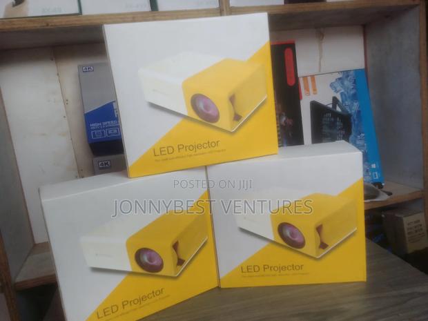 Led Projector photo 3