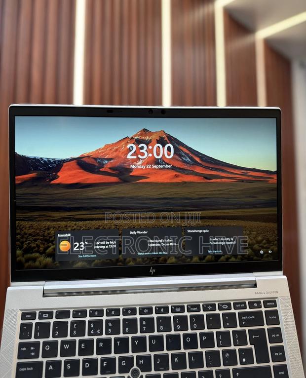Laptop HP EliteBook 845 G10 16GB Intel Core I5 SSD 256GB photo 3