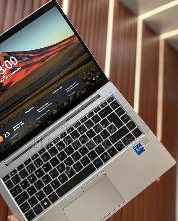 Laptop HP EliteBook 845 G10 16GB Intel Core I5 SSD 256GB photo 4