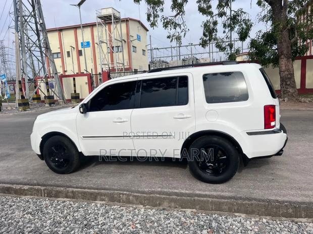 Honda Pilot 2011 White photo 8