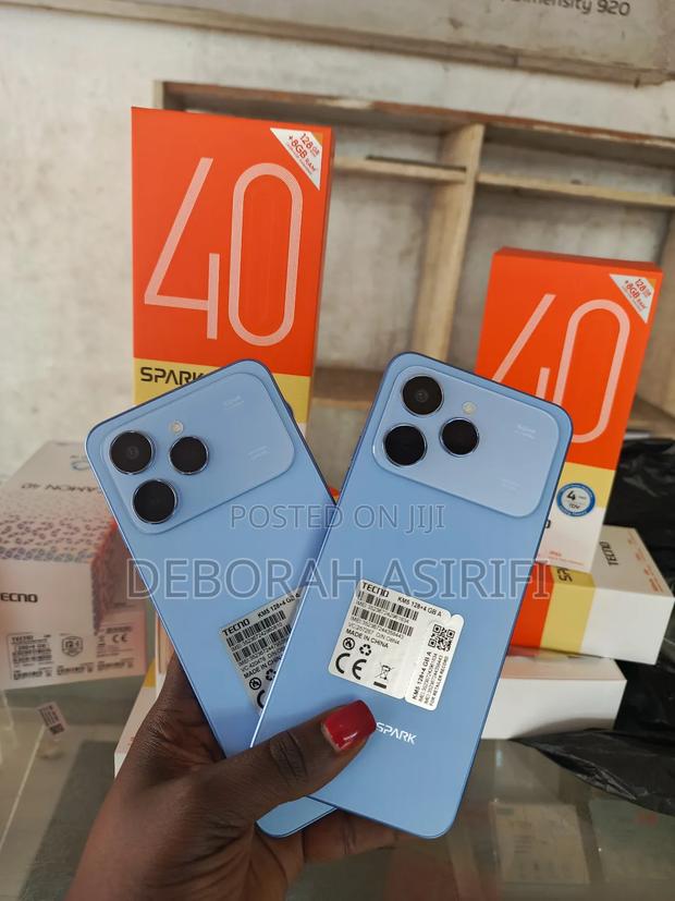 New Tecno Spark 40 128 GB Blue