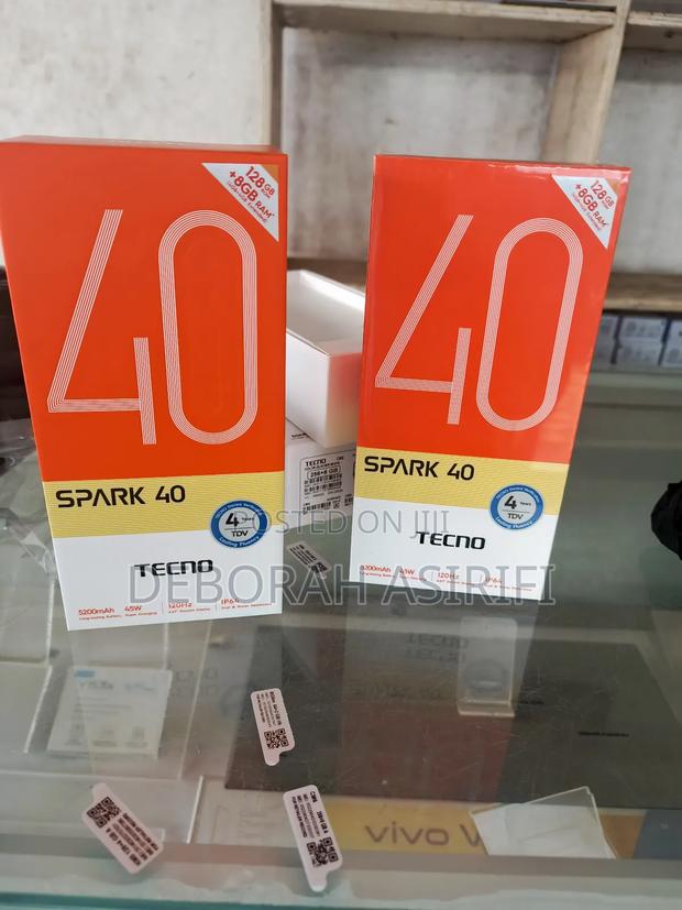 New Tecno Spark 40 128 GB Blue photo 2