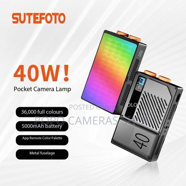 Sutefoto T40c RGB Rechargeable Light · Photo 2