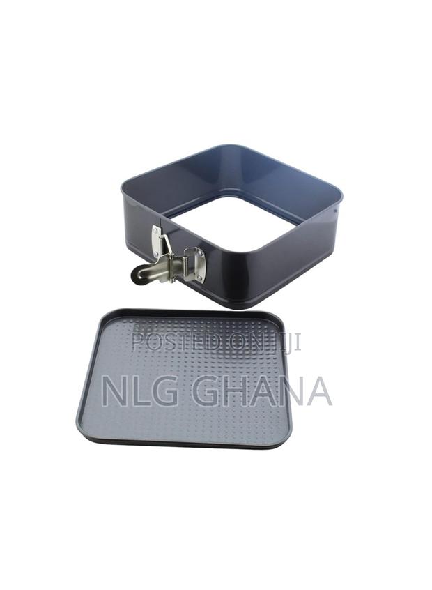 Nonstick Springform Cake Pan With Detachable Base. Ghx6822 · Photo 4