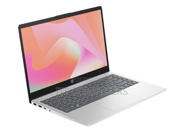 New Laptop HP 14-Ep0063 8GB Intel Core I7 SSD 512GB