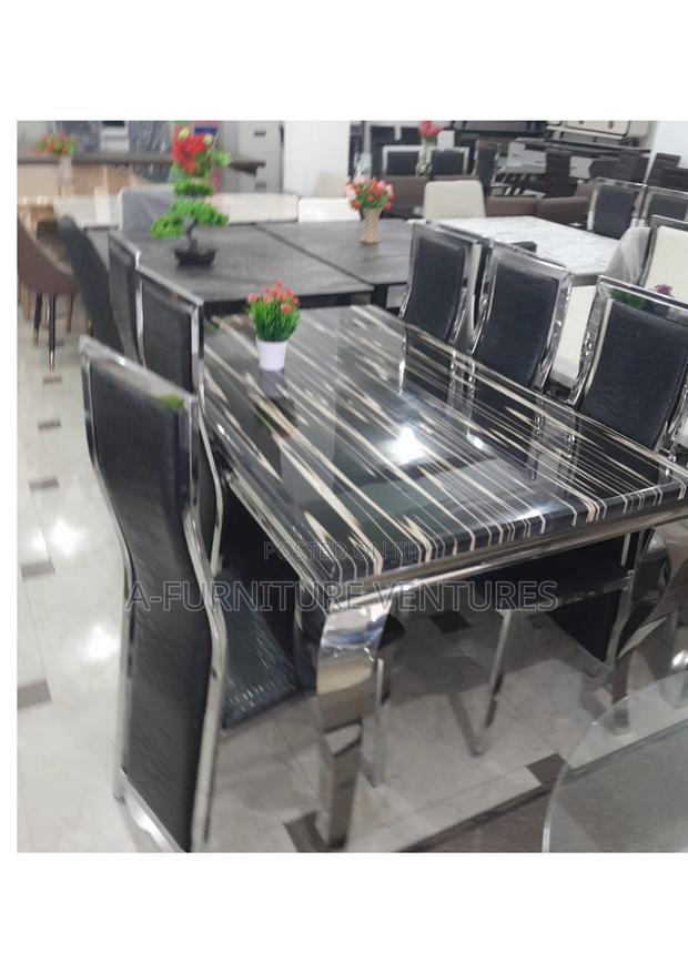 Six Seater Marble Dining Table · Photo 2