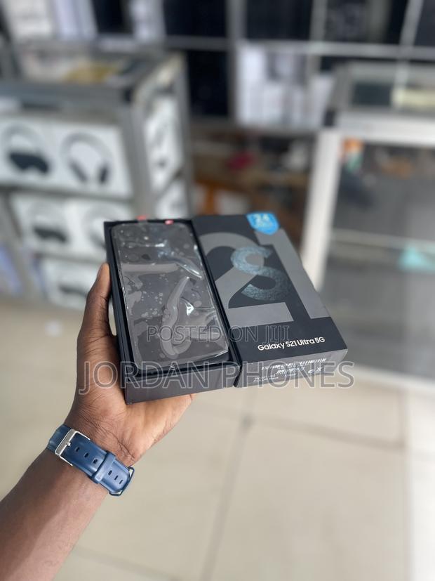 New Samsung Galaxy S21 Ultra 5G 128 GB Black