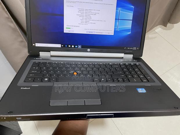 Laptop HP EliteBook 8760W 16GB Intel Core I5 HDD+SSD 128GB
