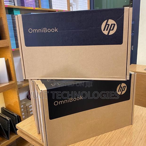New Laptop HP OmniBook 5 Flip 8GB Intel Core I5 SSD 512GB photo 3