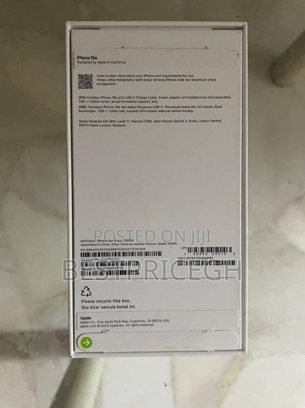 New Apple iPhone 16e 256 GB Black photo 2