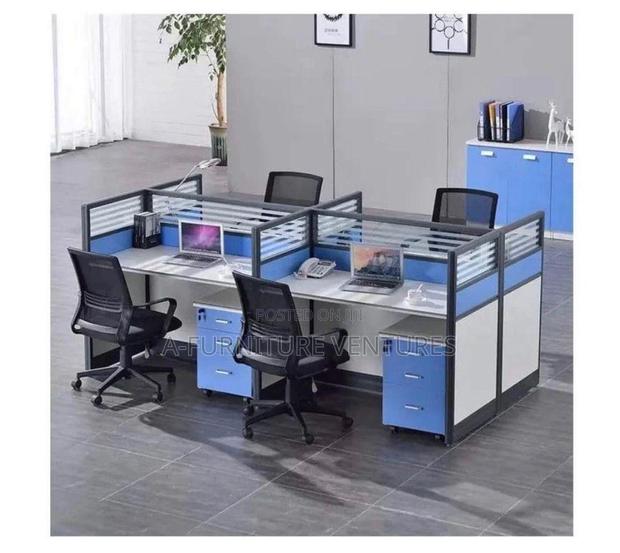 Four Seater Workstation · Photo 2