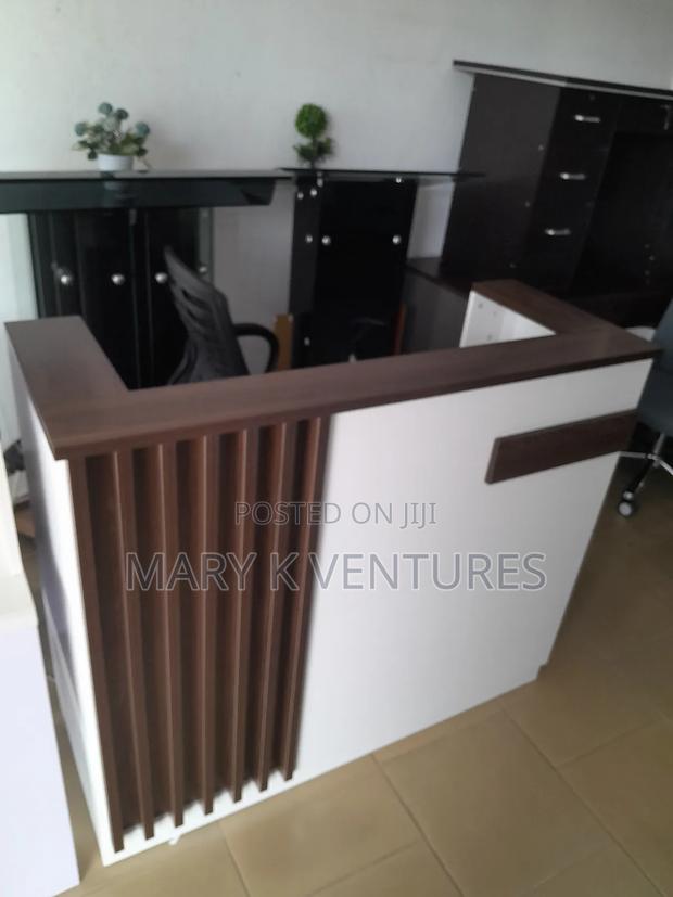 Welcome Desk