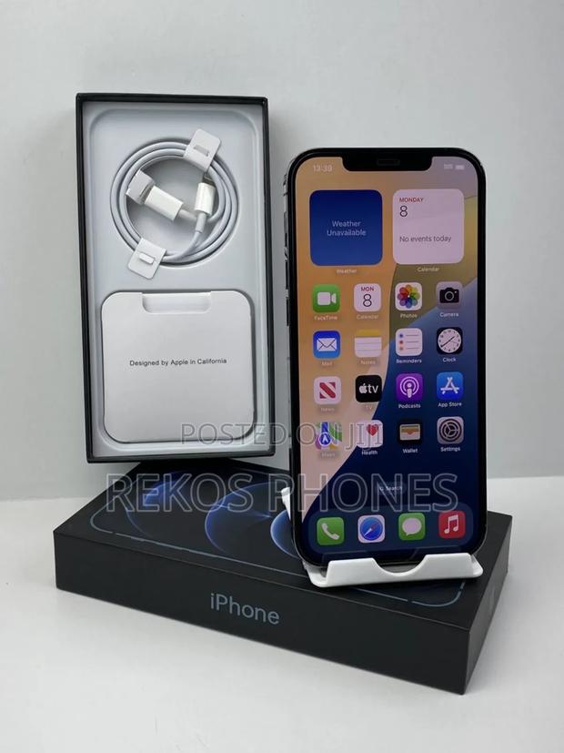 New Apple iPhone 12 Pro Max 128 GB photo 2