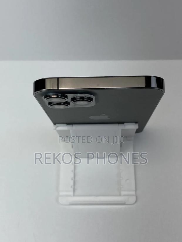 New Apple iPhone 12 Pro Max 128 GB photo 3