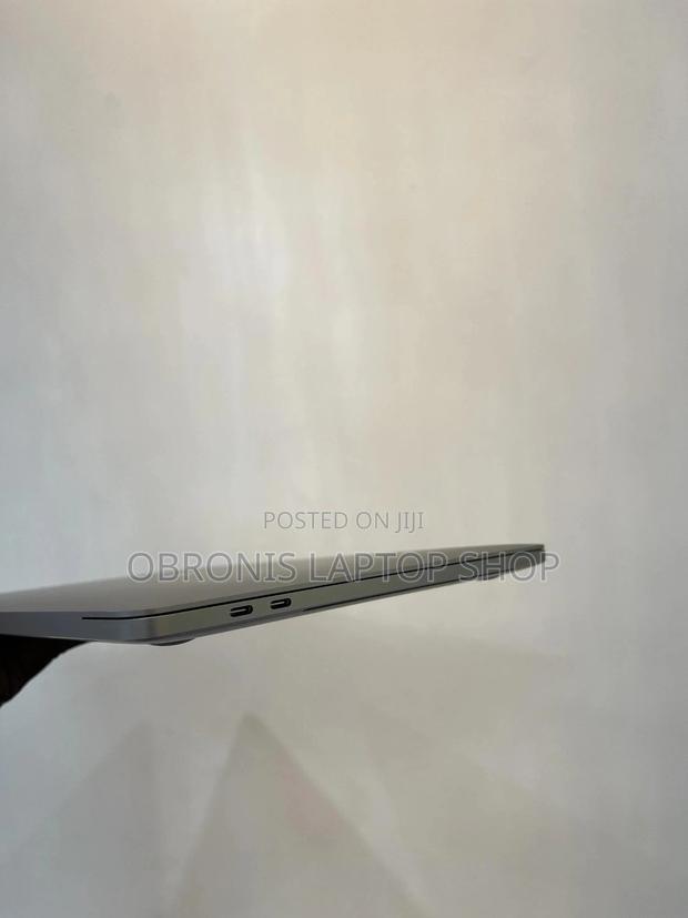 Laptop Apple MacBook Pro 2019 16GB Intel Core I7 SSD 256GB photo 4
