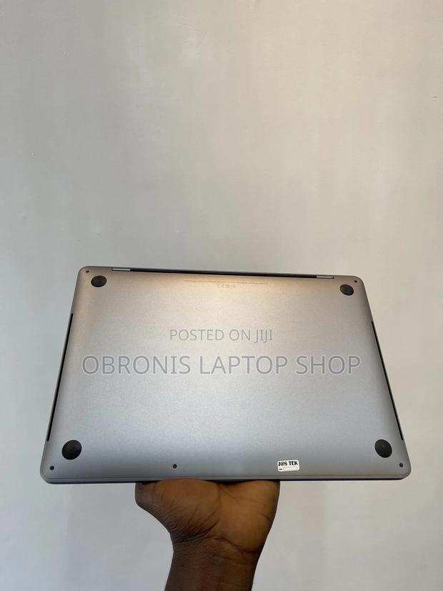 Laptop Apple MacBook Pro 2019 16GB Intel Core I7 SSD 256GB photo 5