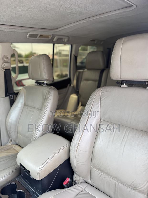 Mitsubishi Pajero 2012 White