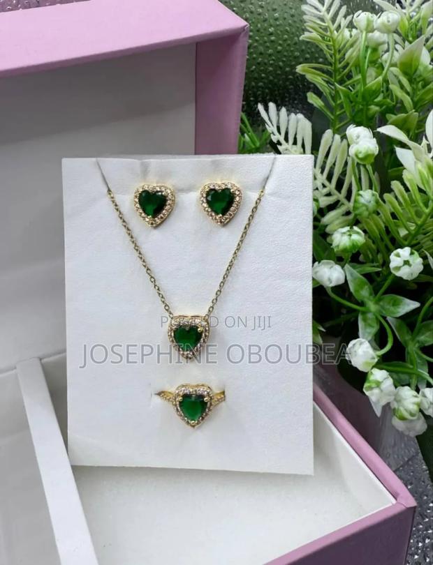 Set of Ladies Necklace photo 3