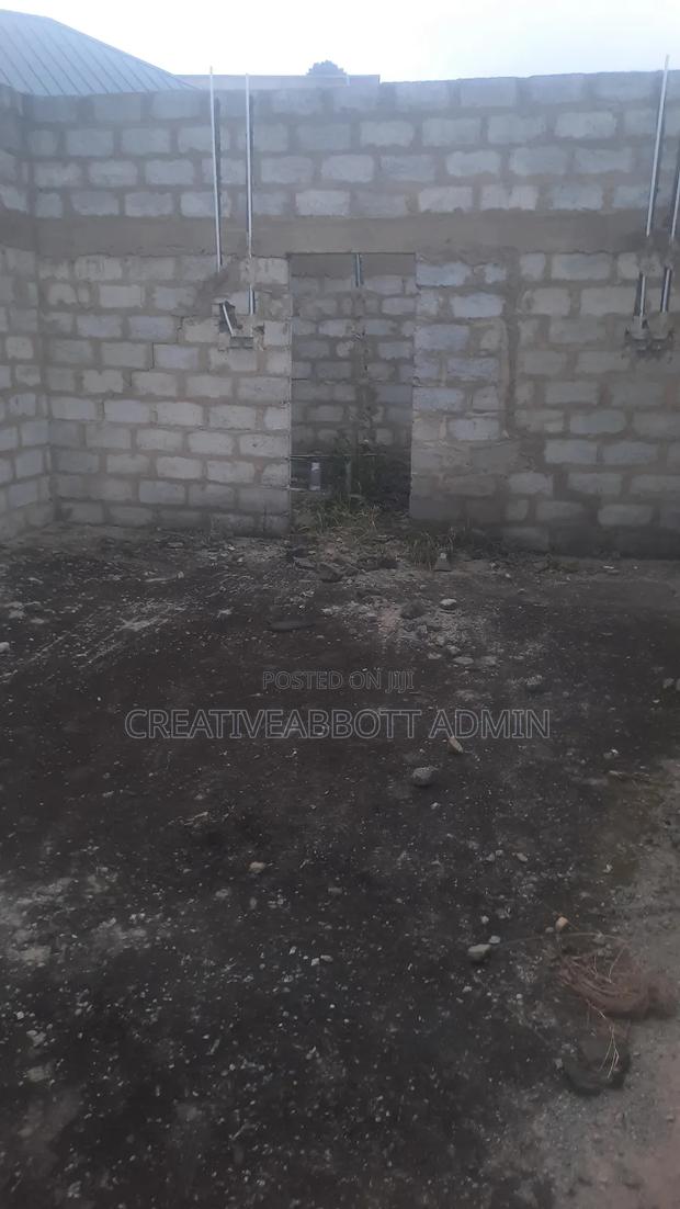 6bdrm House In Knust Accra Campus, Ga East Municipal For Sale photo 2