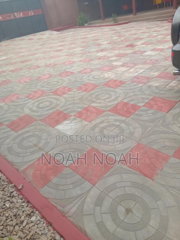 Pavement Slabs and Fixing