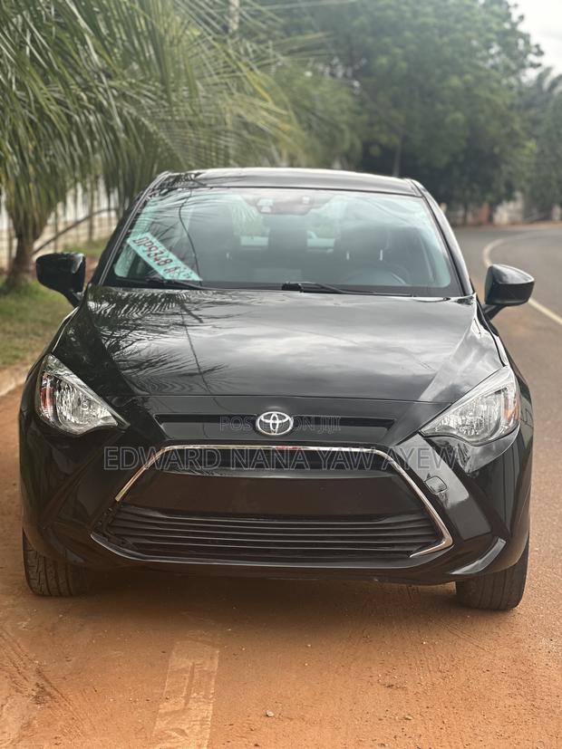 Toyota Yaris iA 1.5 FWD 2017 Black