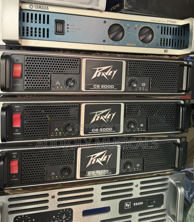 Peavey Sc- 3000watt Mid Amplifier · Photo 2