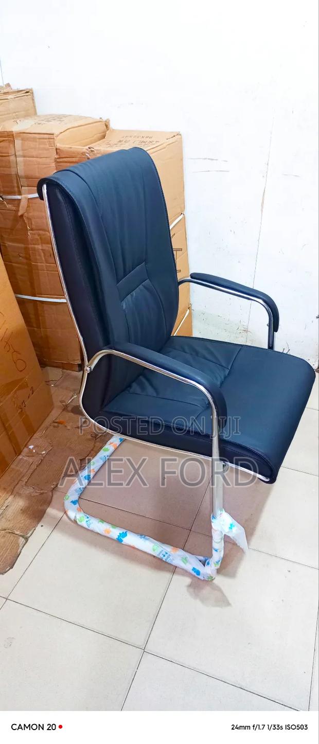 Reception Chair Big · Photo 2